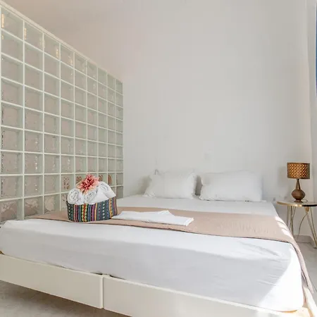 Mascot Traditional 3*