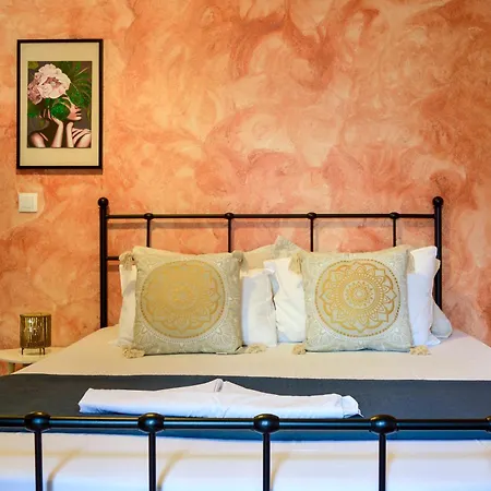 Mascot Traditional Bed & Breakfast 3*