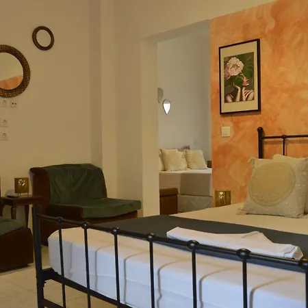 Bed & Breakfast Mascot Traditional 3*
