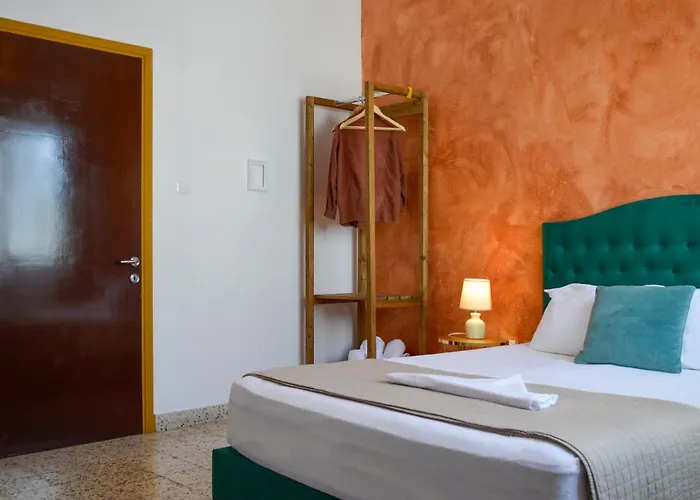 Mascot Traditional Bed & Breakfast 3*