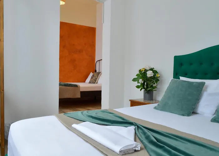 Mascot Traditional Bed & Breakfast 3*